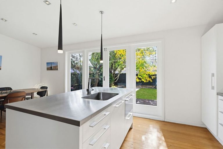 Photo of property in 35 Otley Street, Christchurch Central, Christchurch, 8013