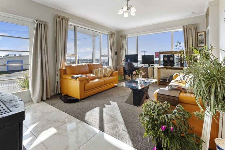 Photo of property in 310 Gore Street, Bluff, 9814