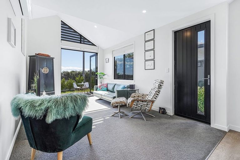 Photo of property in 1/81 Storey Avenue, Hamilton, 3200