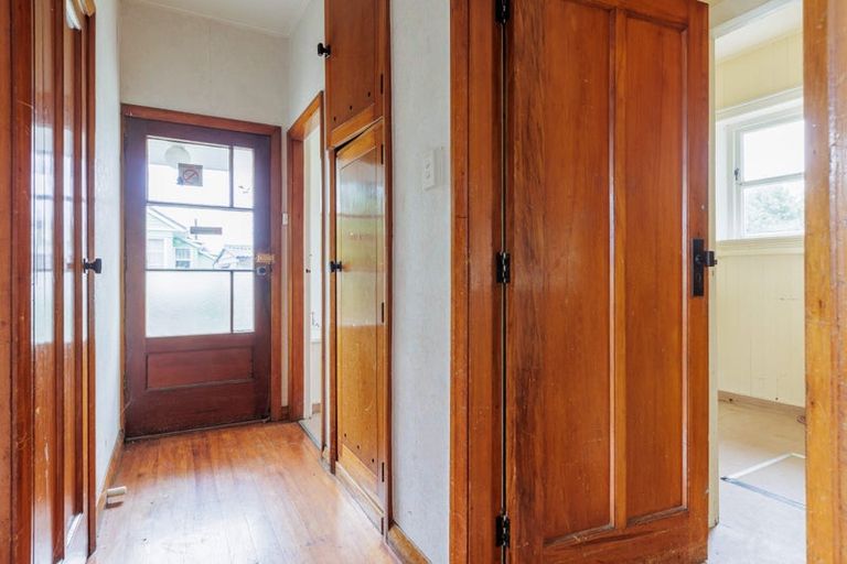 Photo of property in 8 Gertrude Street, Dannevirke, 4930