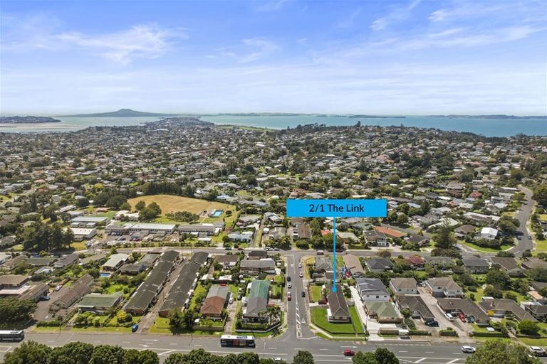 Photo of property in 2/1 The Link, Howick, Auckland, 2010