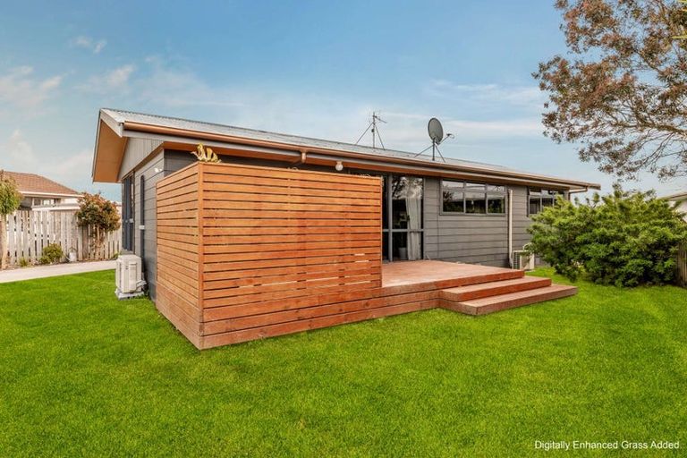 Photo of property in 53 Puriri Crescent, Edgecumbe, 3120