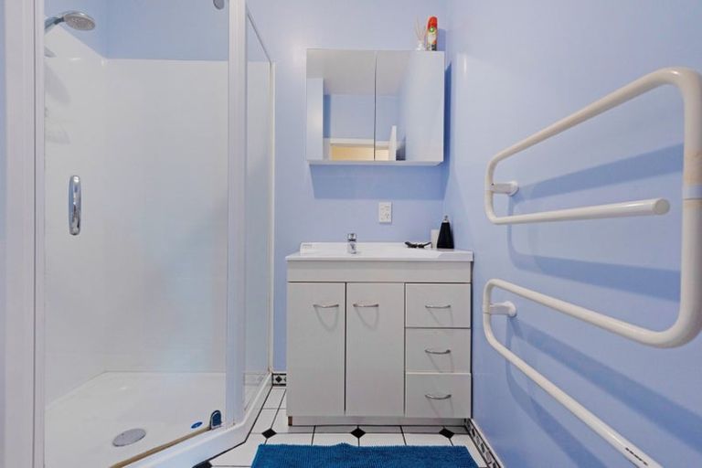 Photo of property in 13 Valley Street, Island Bay, Wellington, 6023