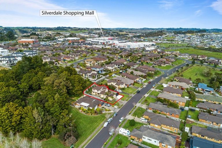 Photo of property in 23 Driftwood Drive, Red Beach, 0932