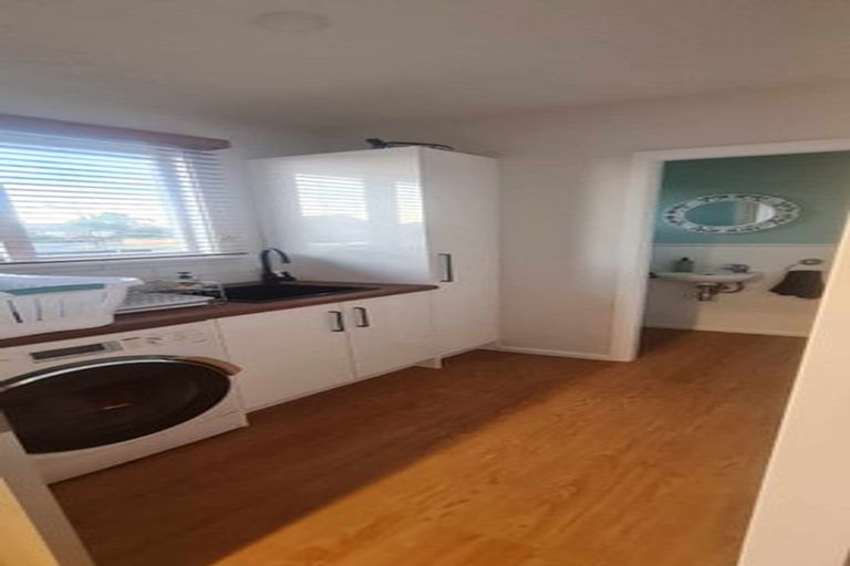 Photo of property in 69 Tauiwi Crescent, Hei Hei, Christchurch, 8042