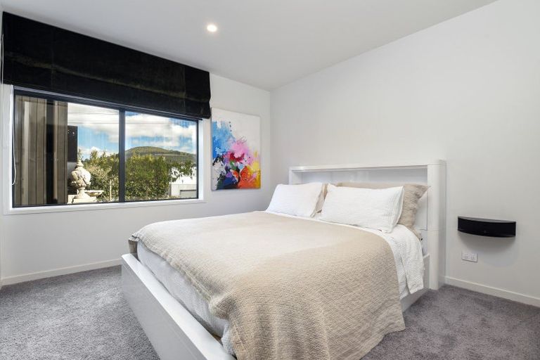 Photo of property in 162 Kawaha Point Road, Kawaha Point, Rotorua, 3010