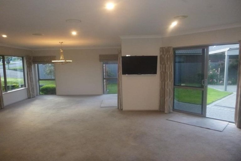 Photo of property in 119 Kirton Drive, Riverstone Terraces, Upper Hutt, 5018