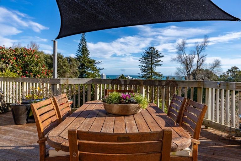 Photo of property in 25 Rogan Street, New Plymouth, 4310