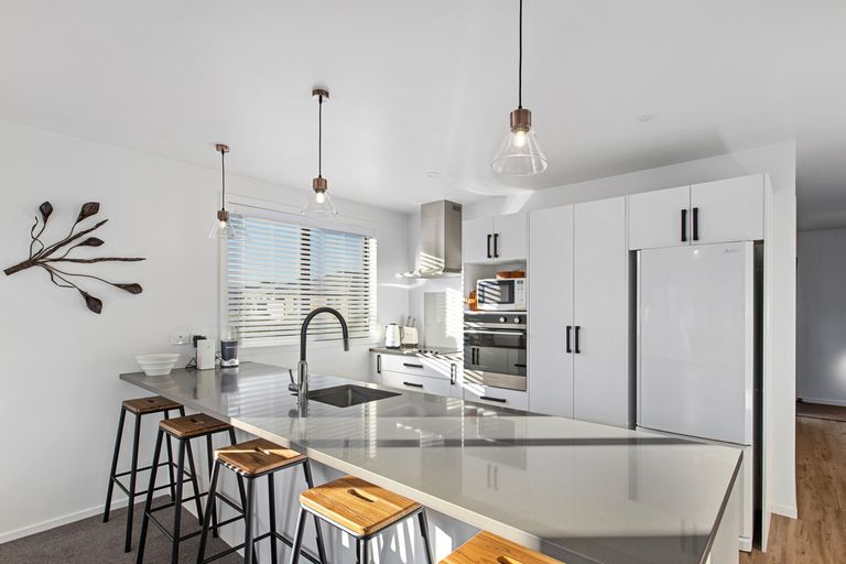 Photo of property in 23 Tarata Grove, Lansdowne, Masterton, 5810