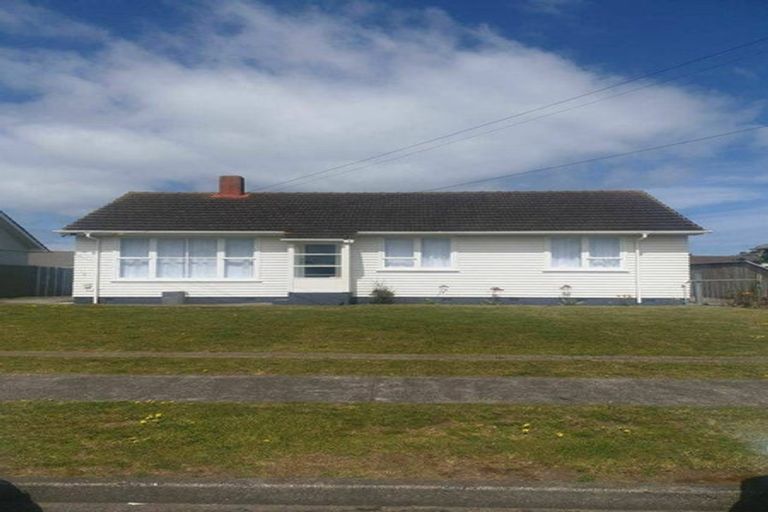 Photo of property in 25 Bennett Street, Gonville, Whanganui, 4501