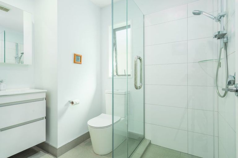 Photo of property in 6b Highgate Avenue, Merivale, Christchurch, 8014