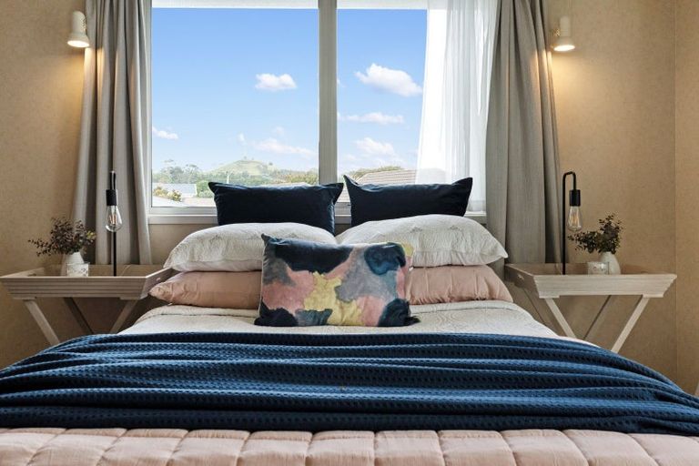 Photo of property in 101 Namata Road, One Tree Hill, Auckland, 1061