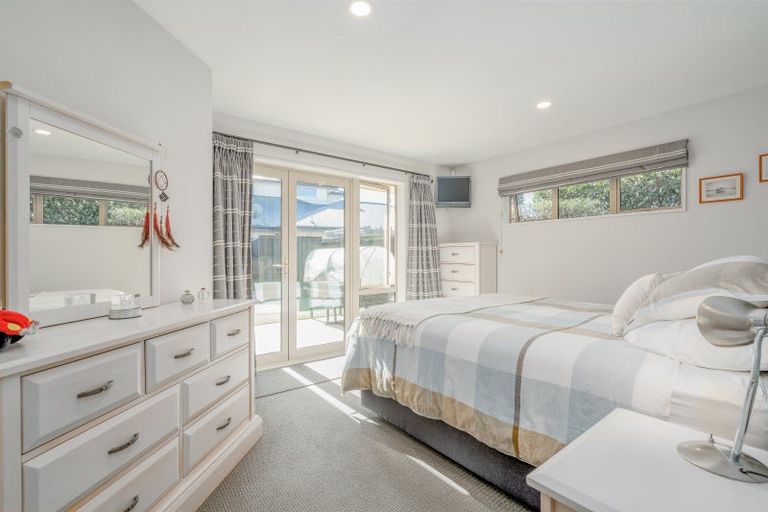 Photo of property in 3 Sandpiper Place, Waimairi Beach, Christchurch, 8083