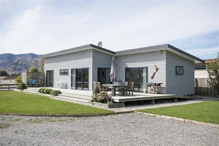 Photo of property in 28 Little Maude Drive, Lake Hawea, Wanaka, 9382