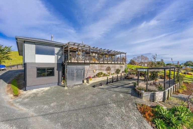 Photo of property in 16 Bennett Street, Port Albert, Wellsford, 0973