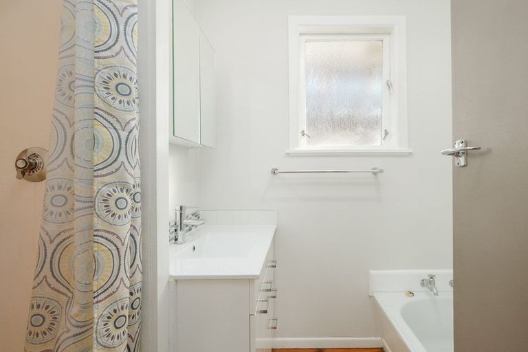 Photo of property in 38 Massey Road, Mangapapa, Gisborne, 4010