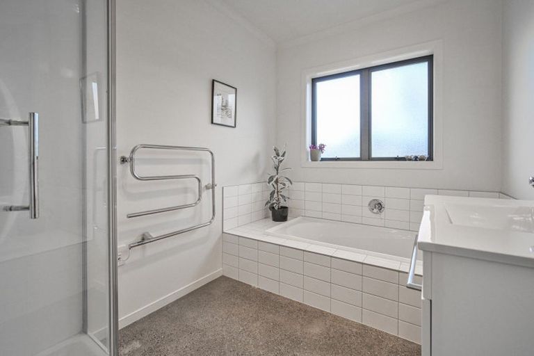 Photo of property in 11 Barcroft Street, Frimley, Hastings, 4120