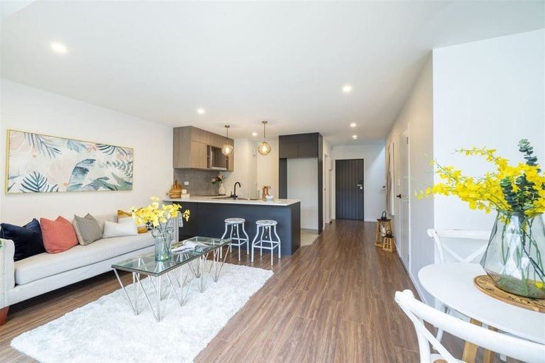 Photo of property in 8/143 Portage Road, New Lynn, Auckland, 0600