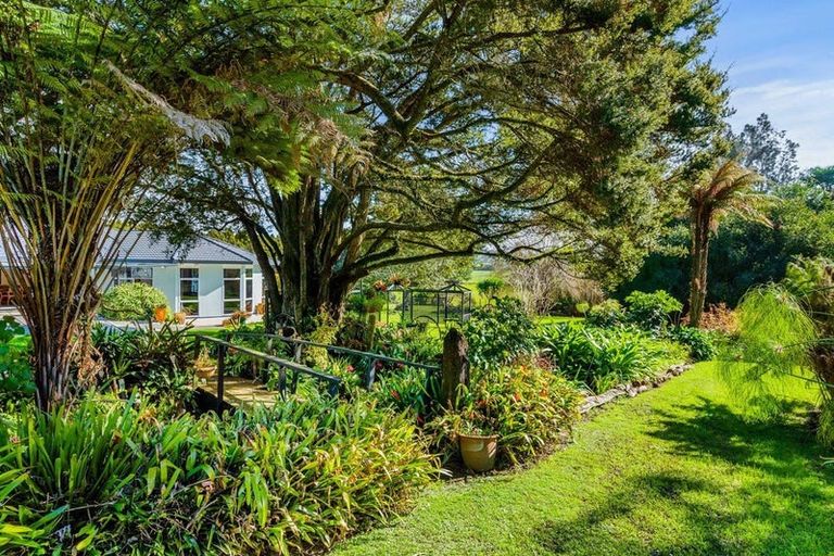 Photo of property in 285 Crane Road, Kauri, Kamo, 0185