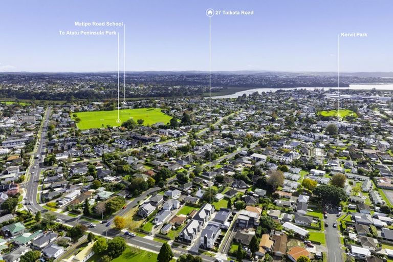 Photo of property in 3/27 Taikata Road, Te Atatu Peninsula, Auckland, 0610