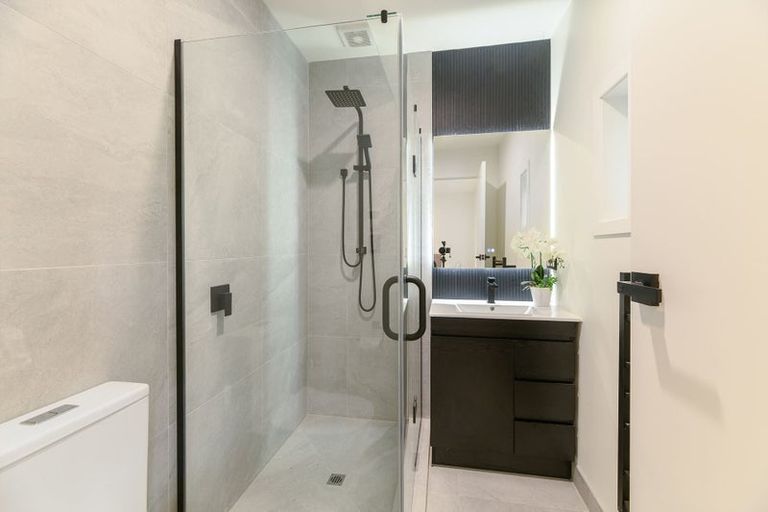 Photo of property in 441 Titirangi Road, Titirangi, Auckland, 0604