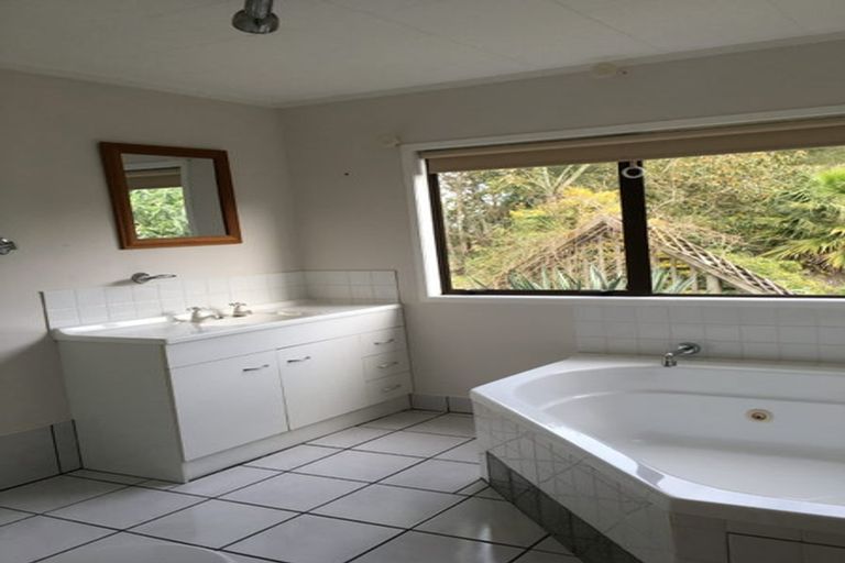 Photo of property in 276 Clarks Beach Road, Clarks Beach, Pukekohe, 2679