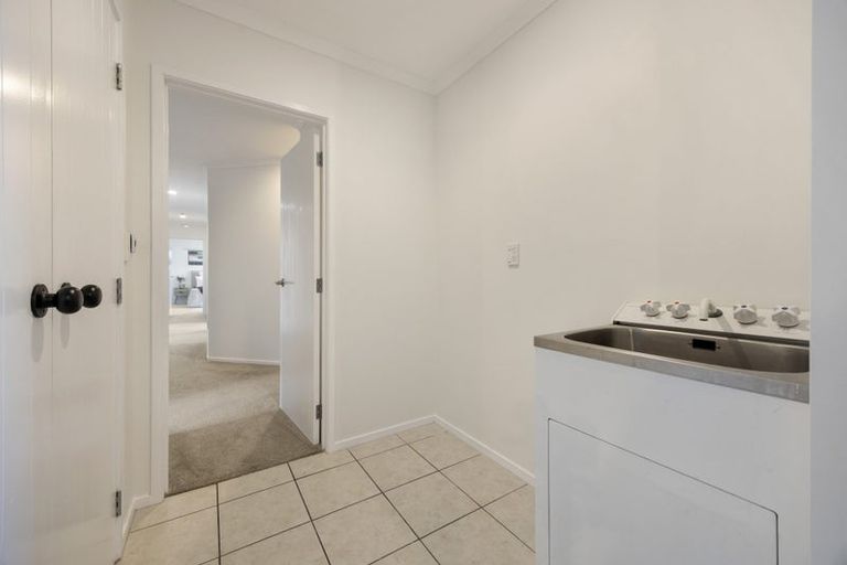 Photo of property in 33 Ravenscourt Place, Huntington, Hamilton, 3210