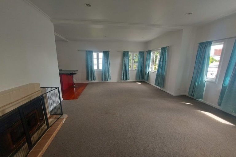 Photo of property in 14 Nixon Street, Kensington, Whangarei, 0112