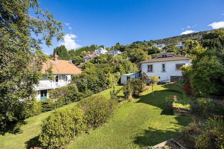 Photo of property in 16 Adderley Terrace, Ravensbourne, Dunedin, 9022