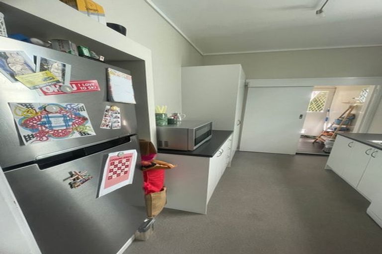 Photo of property in 24a Waripori Street, Berhampore, Wellington, 6023