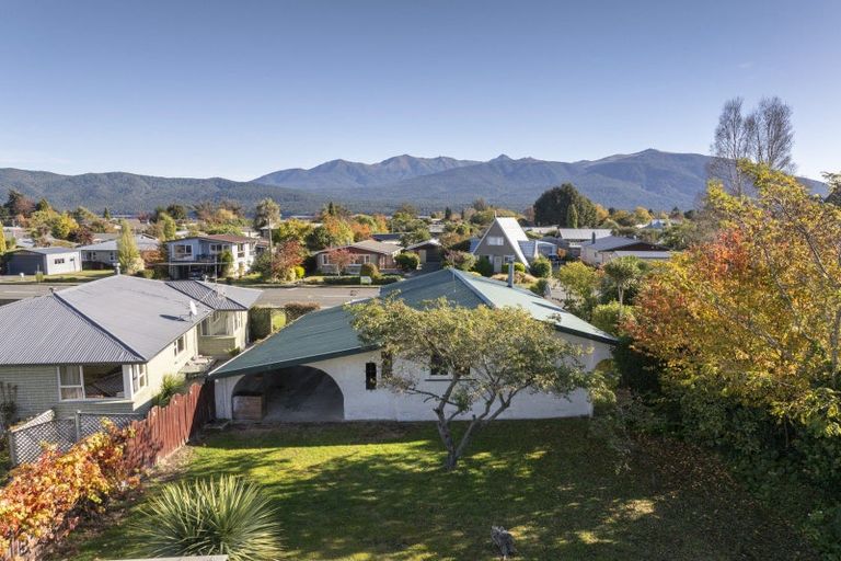 Photo of property in 108 Quintin Drive, Te Anau, 9600