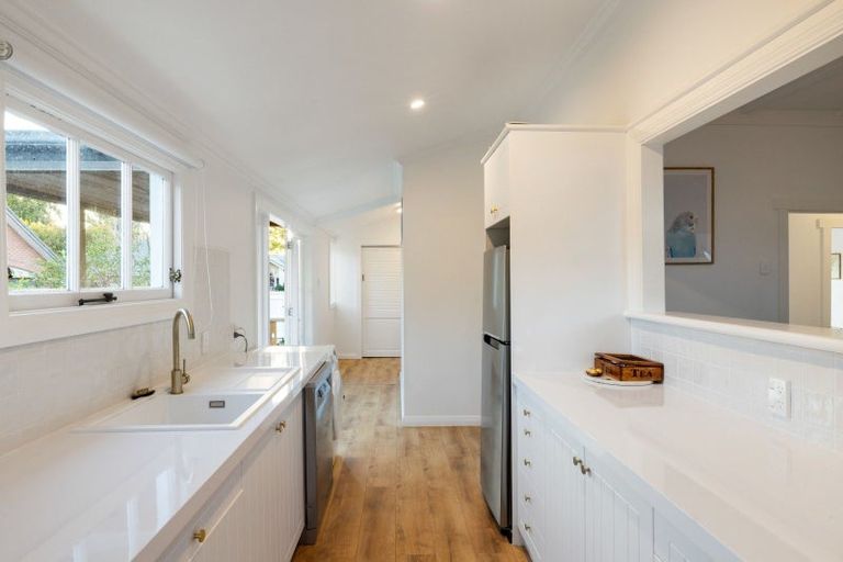 Photo of property in 23 Williams Street, Cambridge, 3434