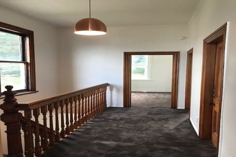 Photo of property in 43 Grant Road, Thorndon, Wellington, 6011