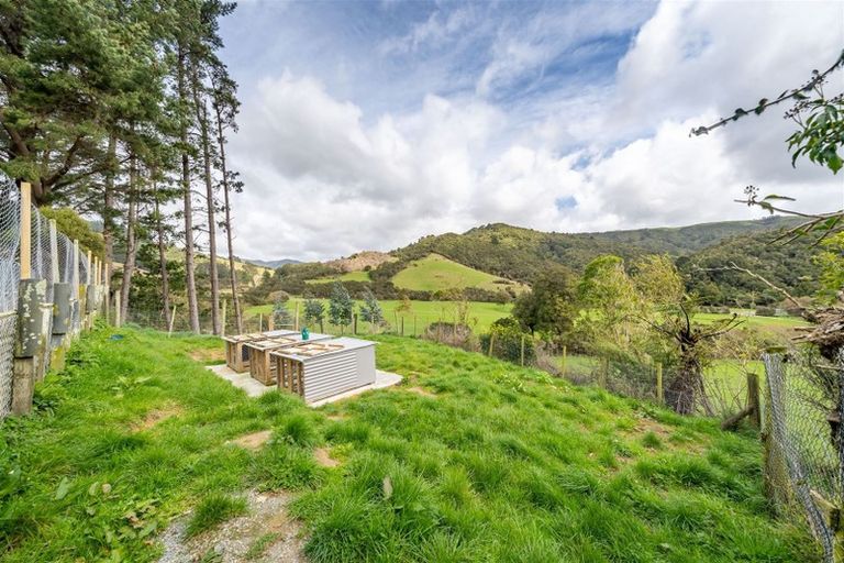 Photo of property in 527 Whitemans Valley Road, Whitemans Valley, Upper Hutt, 5371