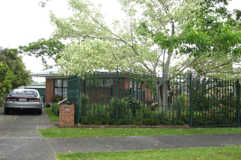 Photo of property in 44 Scott Avenue, Mangere Bridge, Auckland, 2022