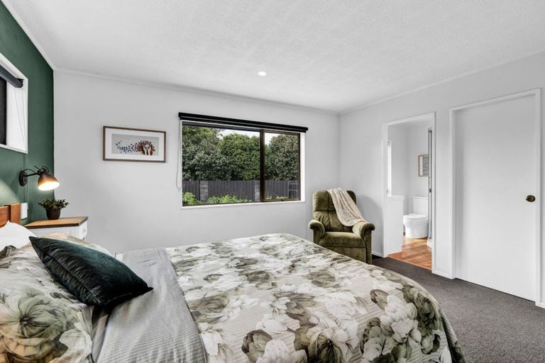 Photo of property in 13a Karamea Street, Whalers Gate, New Plymouth, 4310