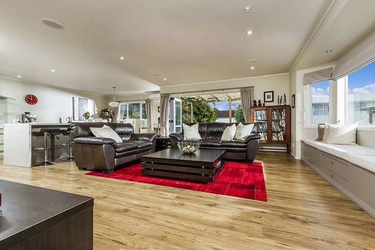 Photo of property in 59 Lake Road, Devonport, Auckland, 0624