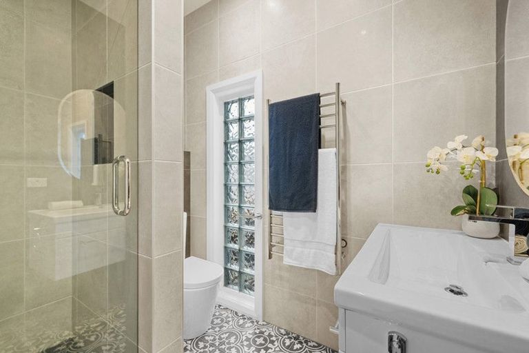 Photo of property in 31 Wrights Road, Addington, Christchurch, 8024