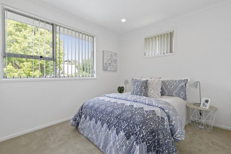 Photo of property in 83 Advene Road, Cockle Bay, Auckland, 2014