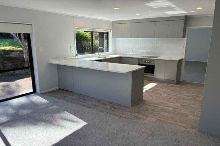 Photo of property in 34 Nicholas Road, Somerville, Auckland, 2014