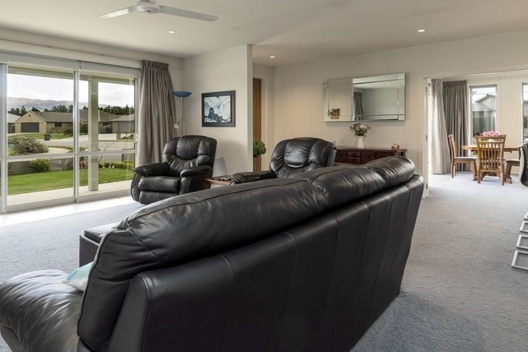 Photo of property in 2 Quail Close, Alexandra, 9320