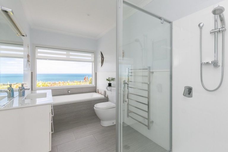 Photo of property in 761 Main North Road, Bay View, Napier, 4182