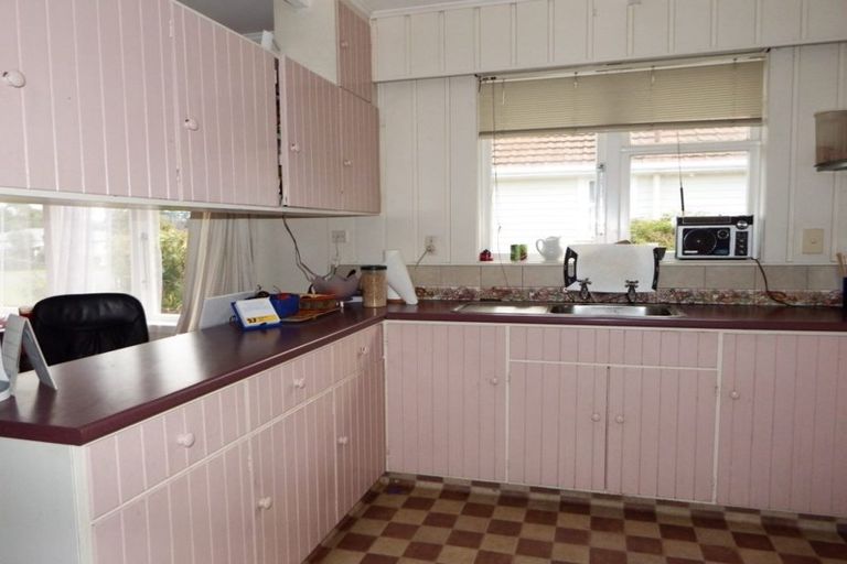 Photo of property in 81 Alexandra Street, Marton, 4710