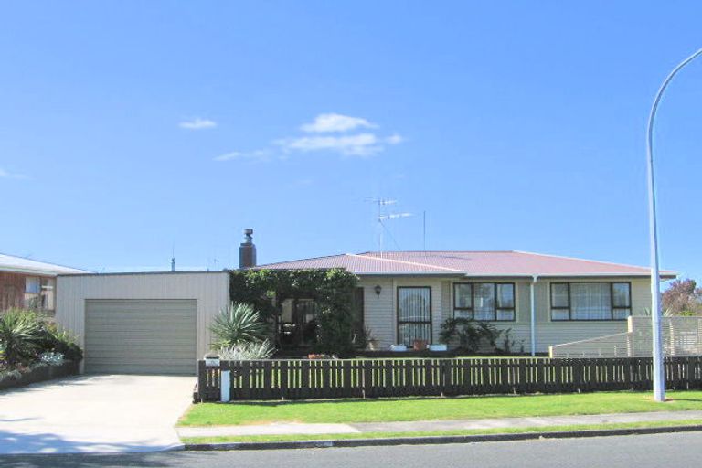 Photo of property in 43a Farm Street, Mount Maunganui, 3116