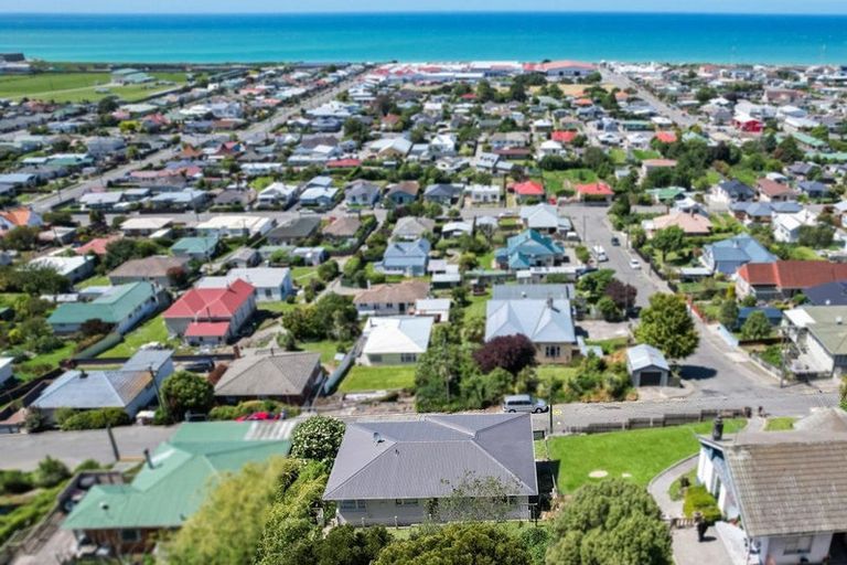 Photo of property in 16 Tay Street, Oamaru North, Oamaru, 9400