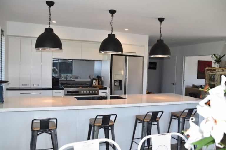 Photo of property in 5 Bellbird Place, Rolleston, 7614