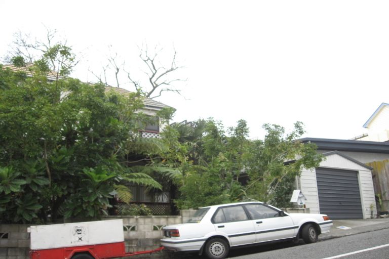 Photo of property in 1 Hooker Avenue, Hospital Hill, Napier, 4110