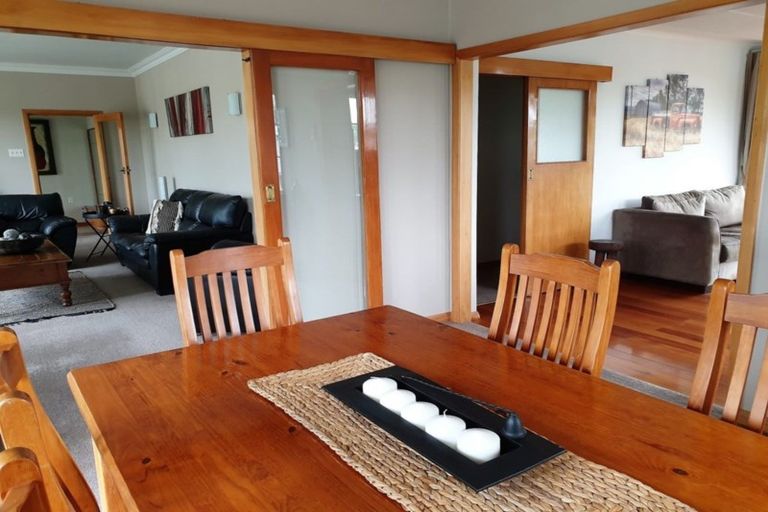 Photo of property in 5 Chamberlain Street, Dannevirke, 4930