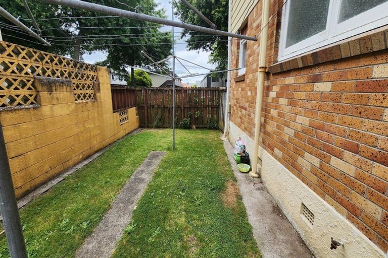 Photo of property in 1/18 Wellington Street, Hamilton East, Hamilton, 3216