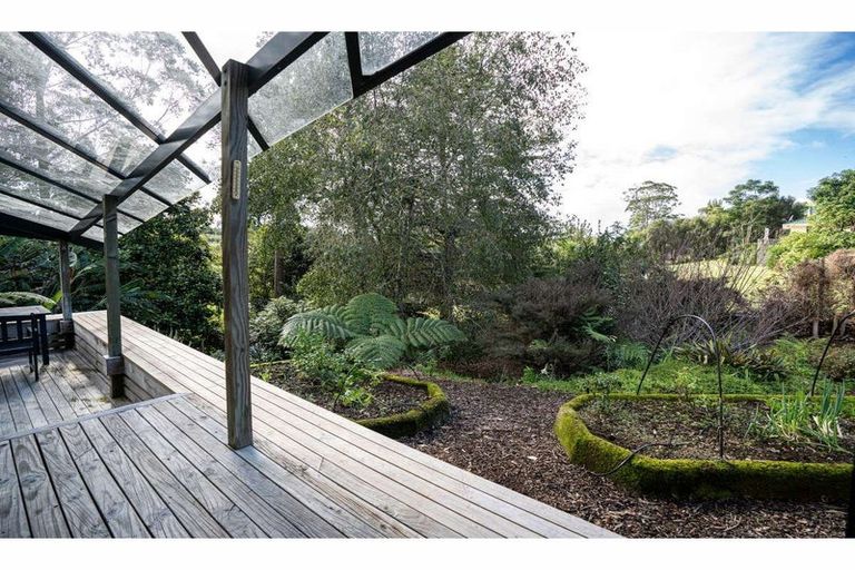 Photo of property in 9 Peacock Garden Drive, Kerikeri, 0230